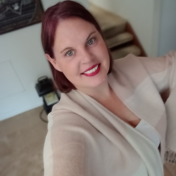 SOIA&KYO OSFA Soft Stylish Wrap Cover Tan/Cream Color Fashionable Fall 🍂 Attire - Picture 11 of 14